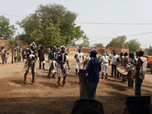 01/2018 Des danseurs pour fêter notre venue à Béréba 01/2018