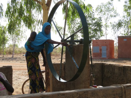 Une des pompes de forage réparée en décembre 2018